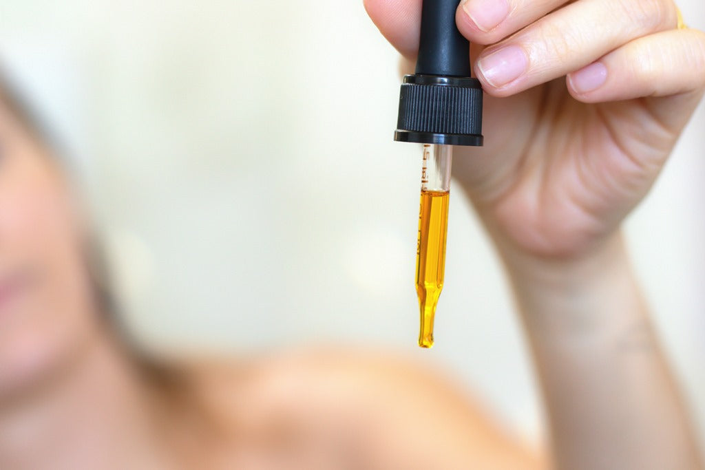 Hyaluronic Acid self-tanning Serum