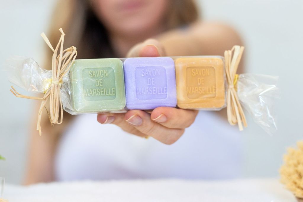 Mini French Soap Gift Sets - Heart & Square Shapes